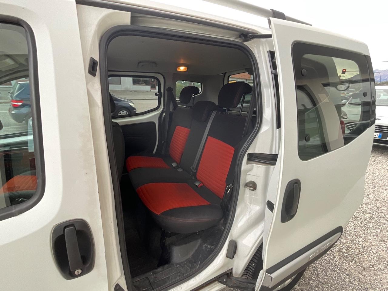 Fiat Qubo 1.3 MJT 75 CV Trekking