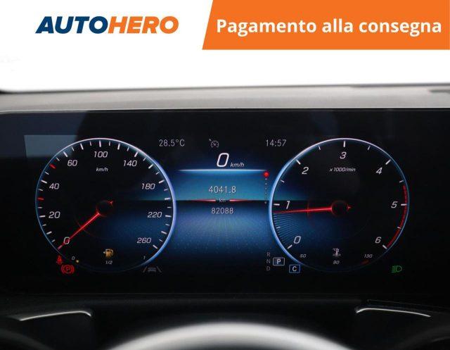MERCEDES-BENZ GLB 200 d Automatic Sport