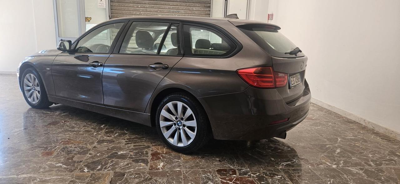 Bmw 318 318d Touring Modern