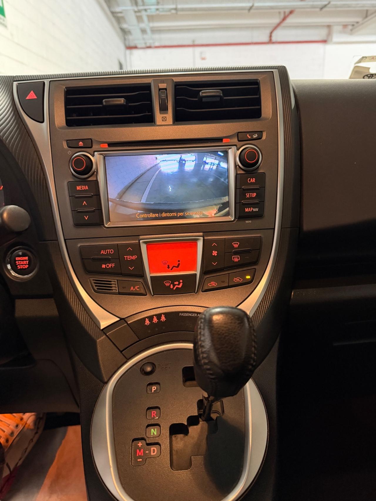 Toyota Verso-S 1.3 MT Active