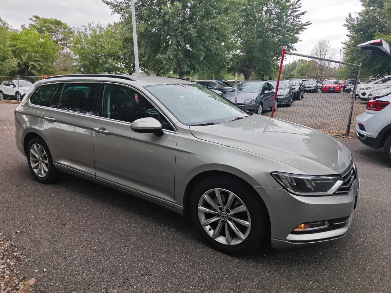Volkswagen Passat Variant 2.0 TDI DSG Highline BlueMotion Technology