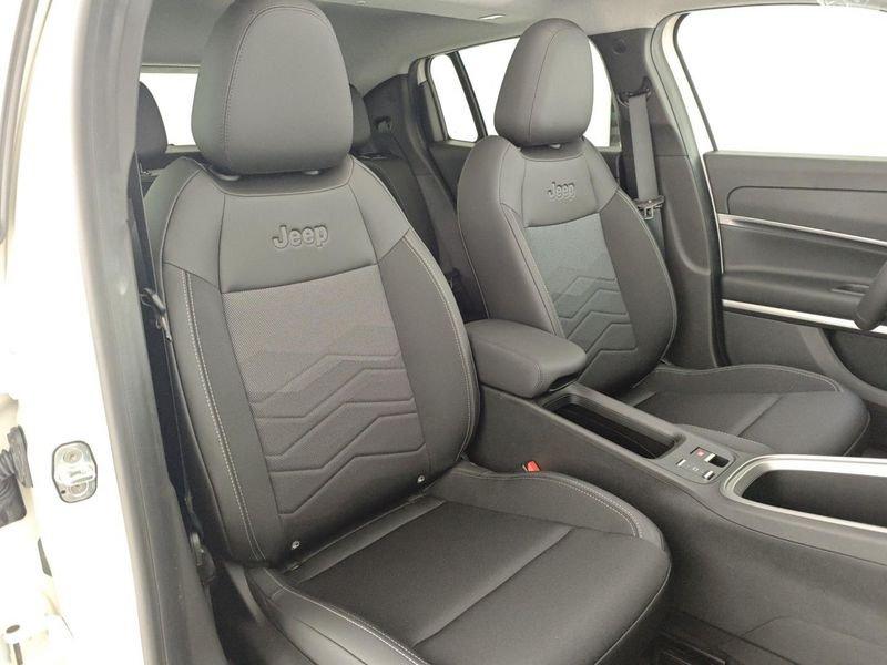 Jeep Avenger 1.2 Turbo MHEV Summit + TETTO