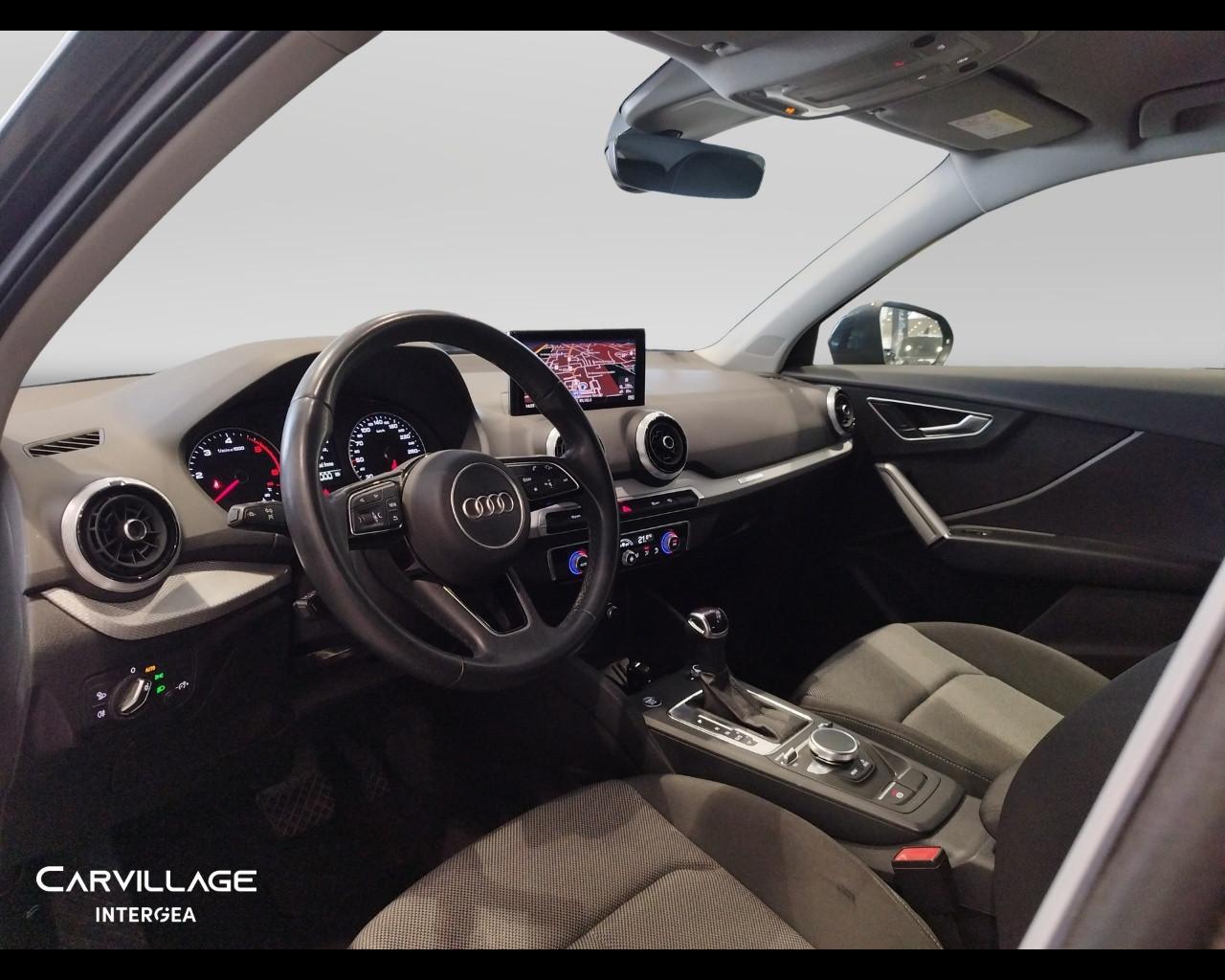 AUDI Q2 30 2.0 tdi Business s-tronic