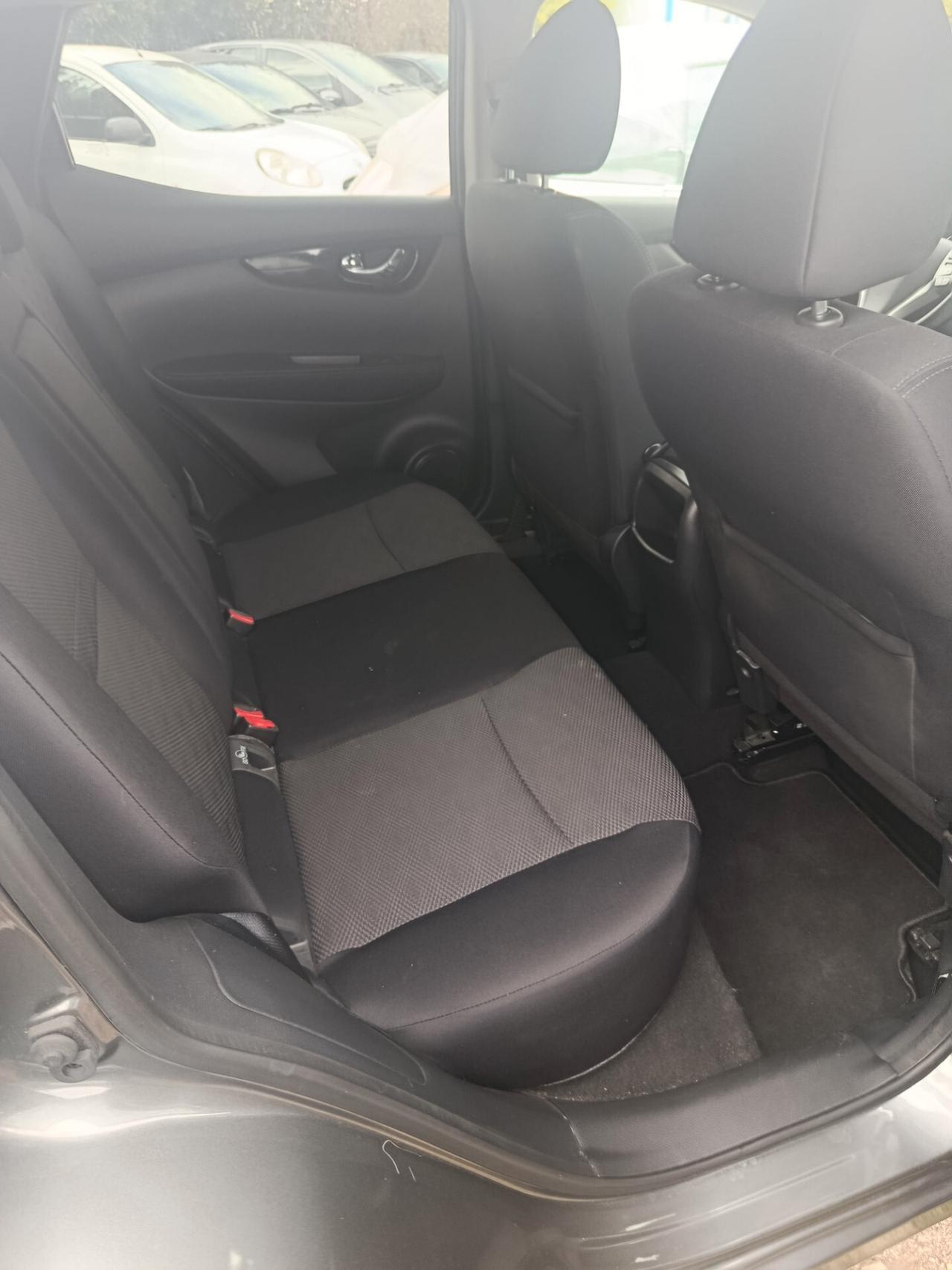 Nissan Qashqai 1.5 dCi Tekna