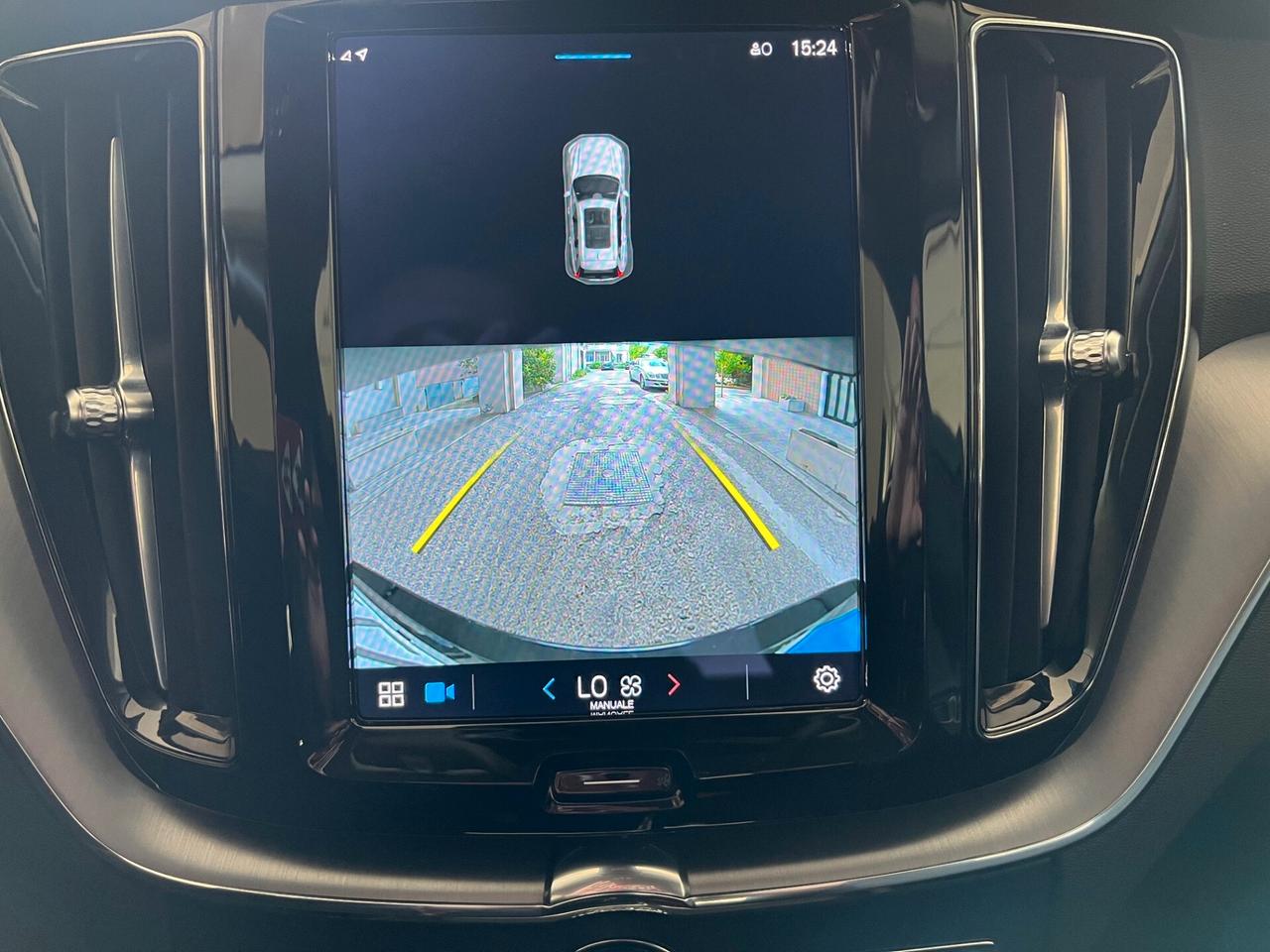 Volvo XC 60 XC60 B4 (d) AWD Geartronic Momentum Pro