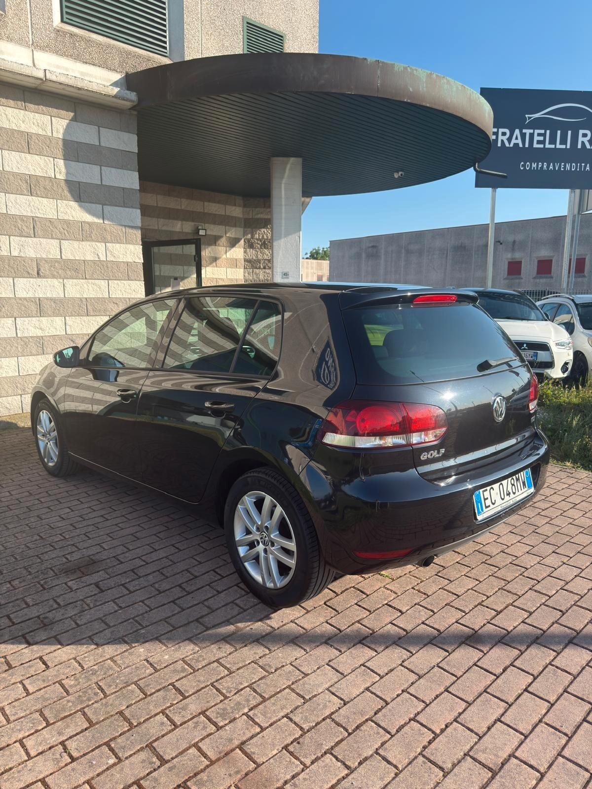 Volkswagen Golf 1.6 TDI DPF 5p. Highline