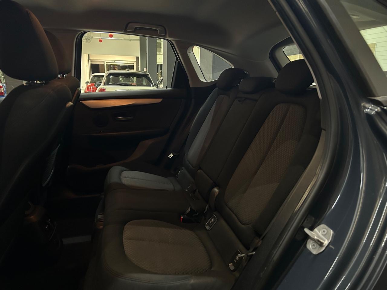 Bmw 216 216d Active Tourer Sport