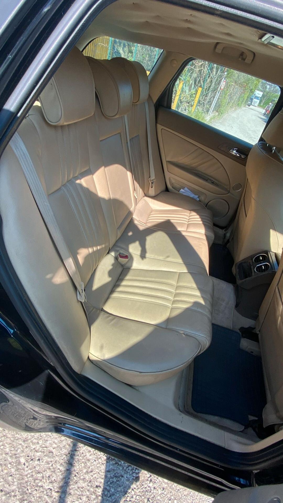 Alfa Romeo 159 1.9 JTDm 16V Progression