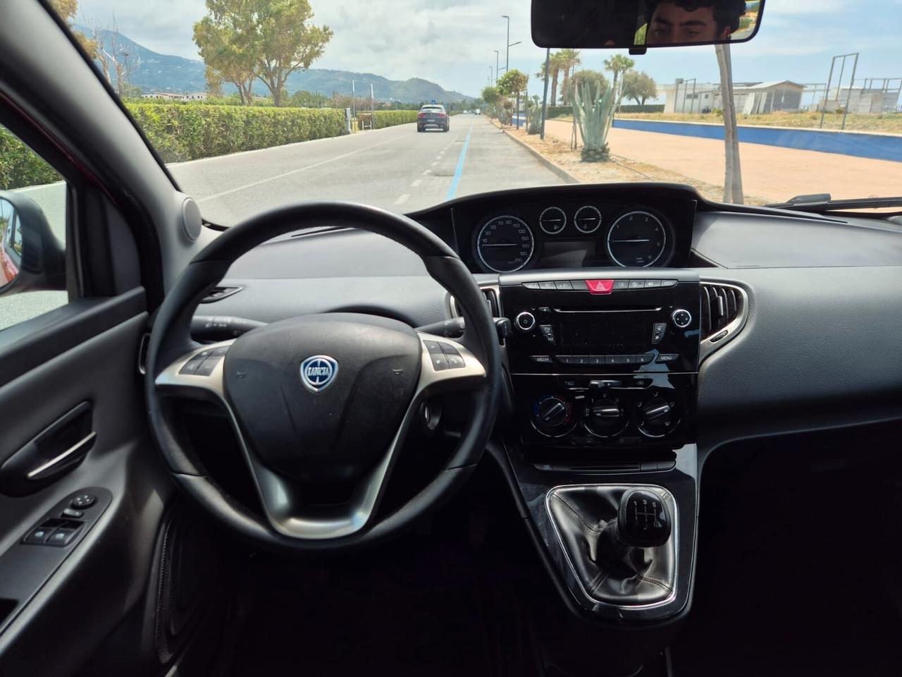 Lancia Ypsilon 1.3 MJT 16V 95 CV 5 porte S&S Gold
