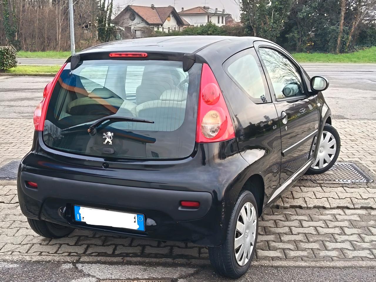 Peugeot 107 1.0 68CV 3p. Sweet Years