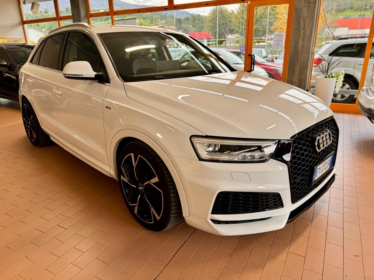 Audi Q3 2.0TDI 150CV quattro S-Line E6