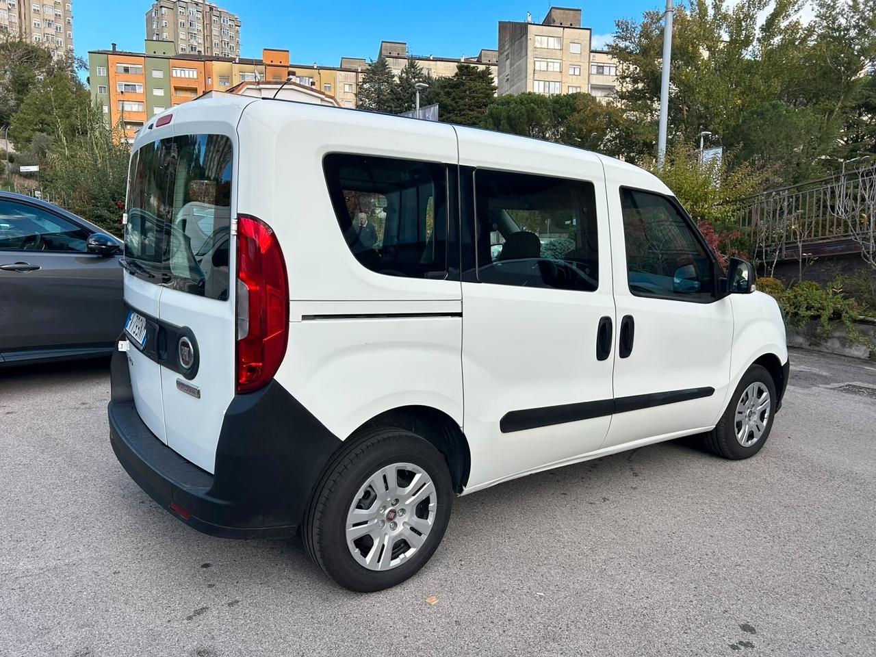 Fiat DOBLÒ CARGO COMBI 1.3 MJT 95 CV EURO 6 – AUTOCARRO 5 POSTI