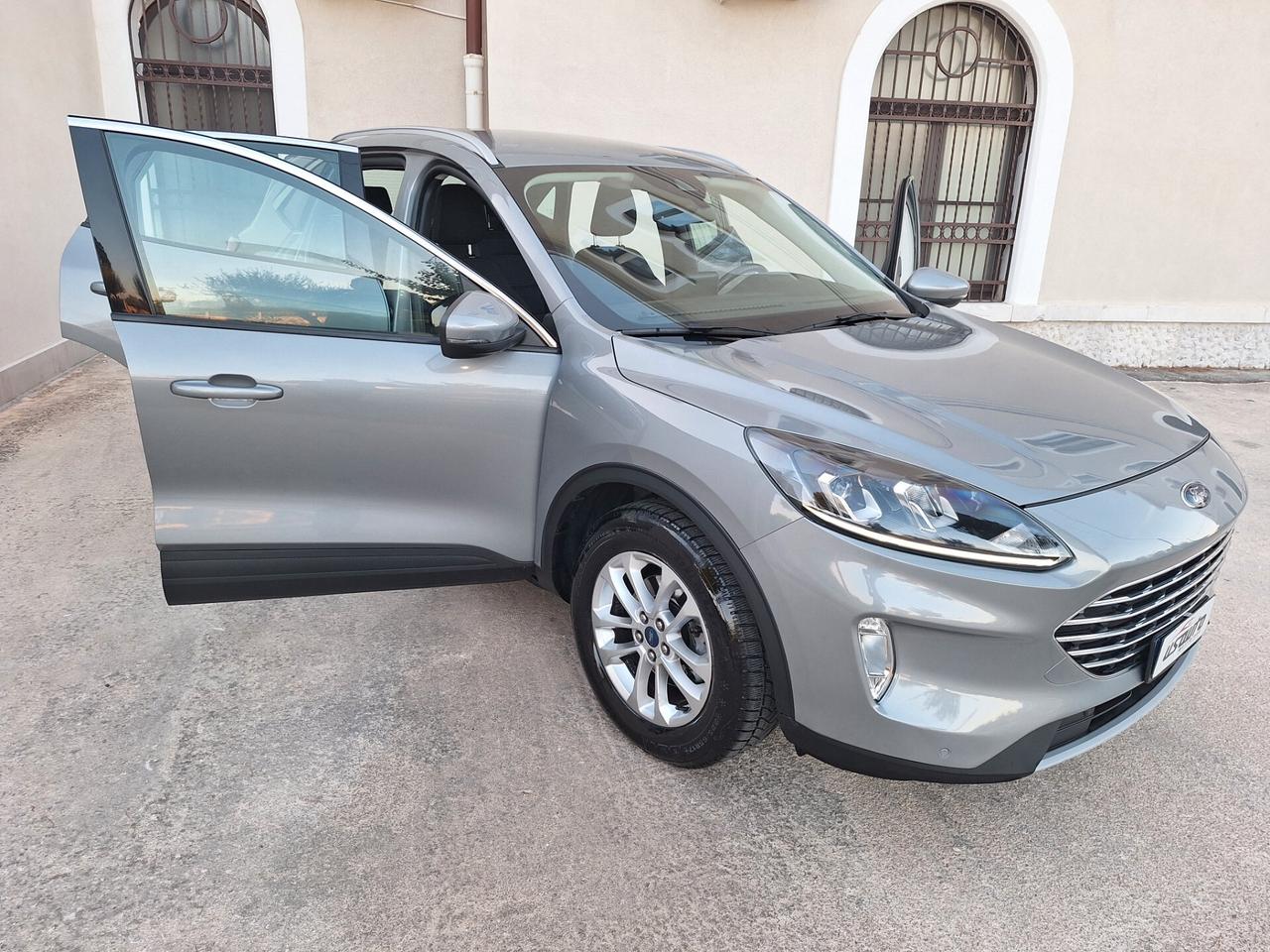 Ford Kuga 1.5 tdci 120 CV 2WD Titanium 2021