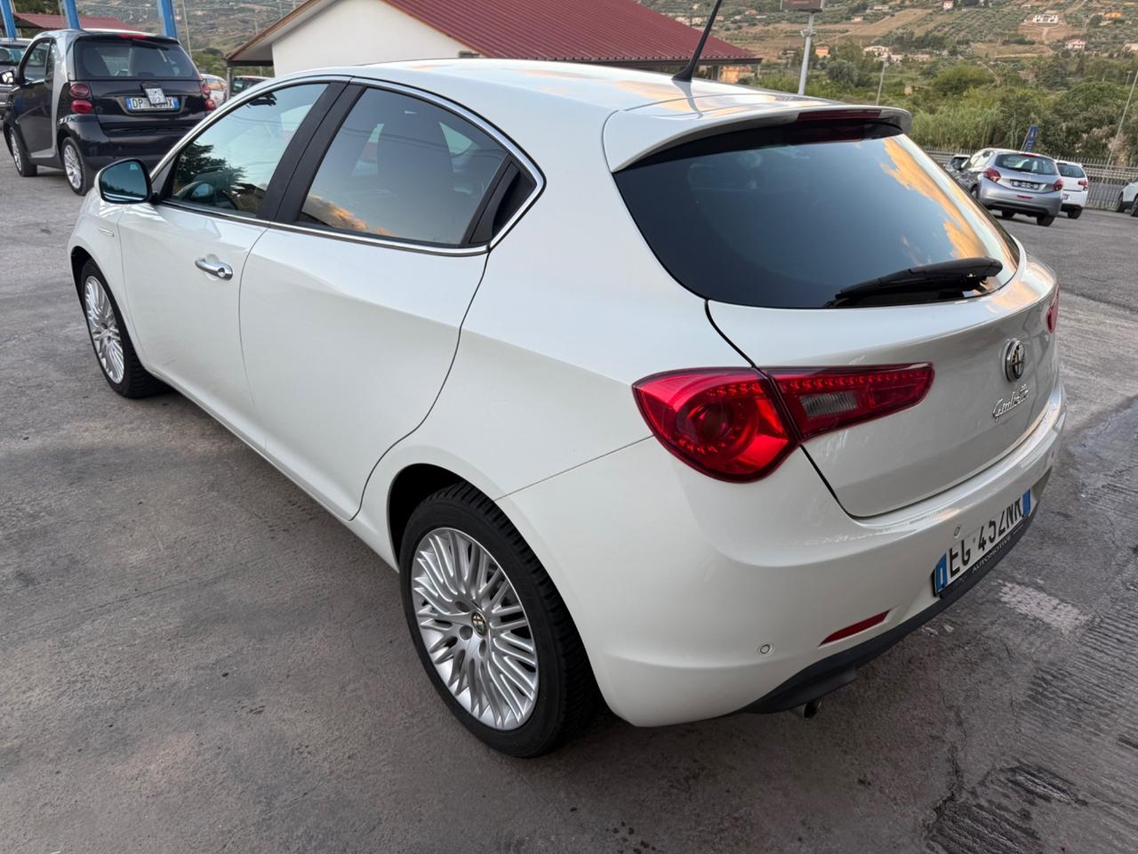 Alfa Romeo Giulietta 1.6 JTDm-2 105 CV Distinctive