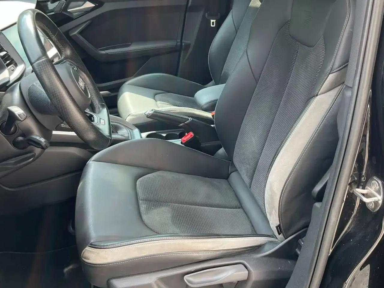 Audi A1 SPB 40 TFSI S tronic line edition Perfetta