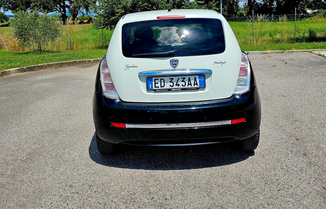 Lancia Ypsilon 1.3 MJT 75 CV Platinum