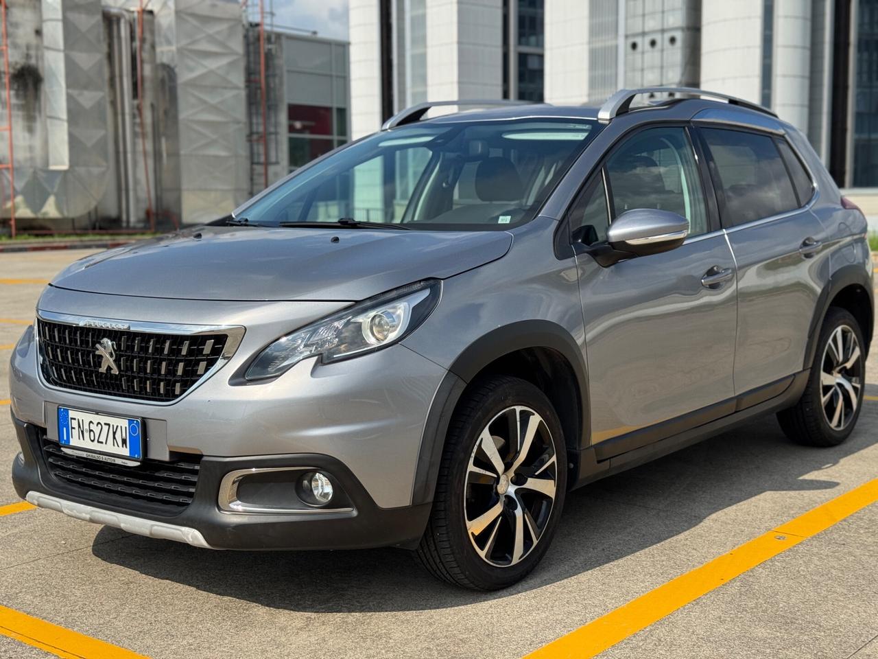 Peugeot 2008 PureTech Turbo 110 S&S Black Matt OK NEOPATENTATI