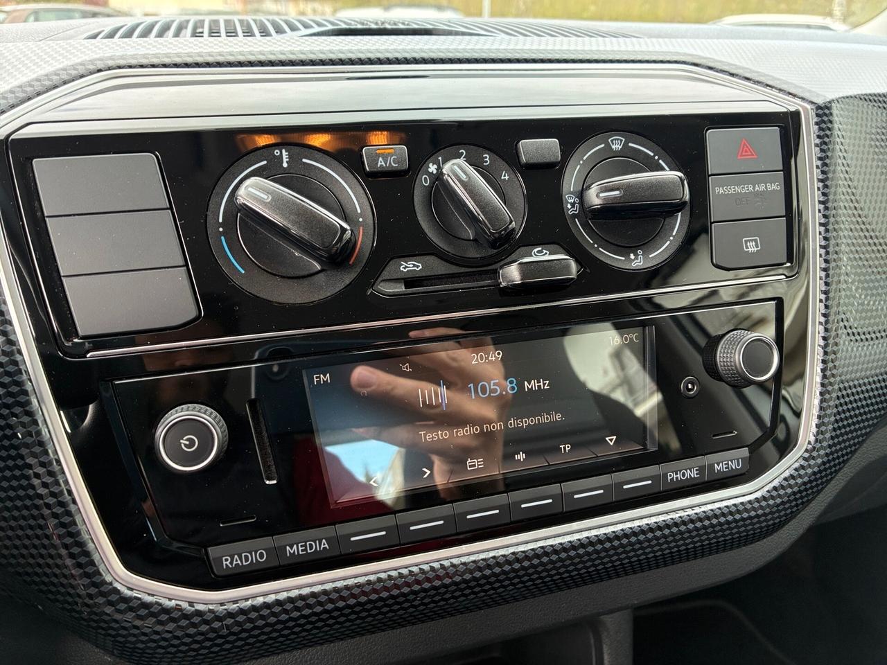 Volkswagen up! 1.0 75 CV 5p. move