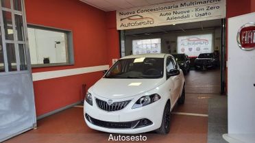 Lancia Ypsilon 1.0 FireFly 5 porte S&S Hybrid Platino