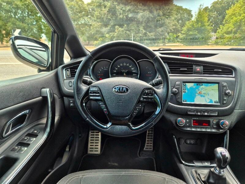 KIA cee'd 2ª serie cee'd 1.6 CRDi 110 CV SW GT...