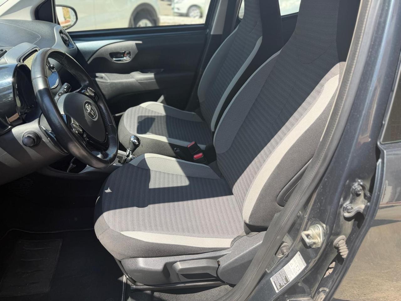 Toyota Aygo 1.0 benzina AUTOMATICA