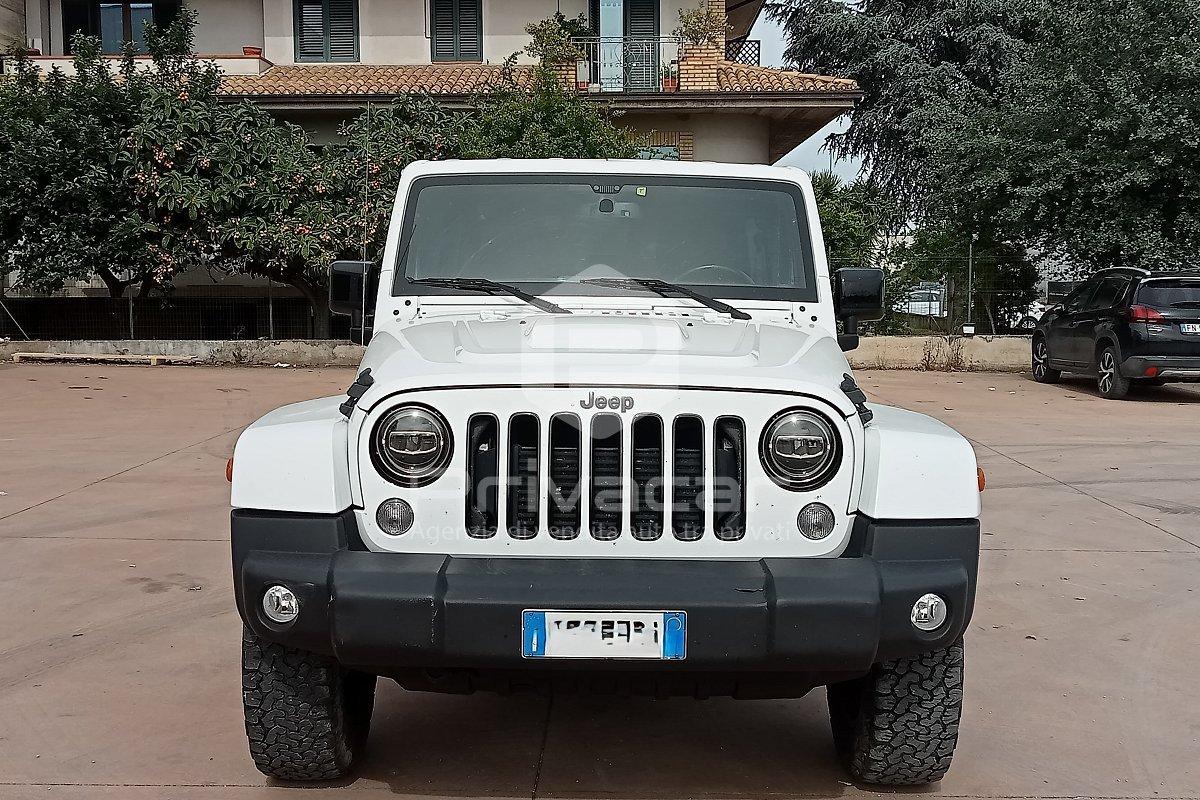 JEEP Wrangler Unlimited 2.8 CRD DPF Sahara Auto