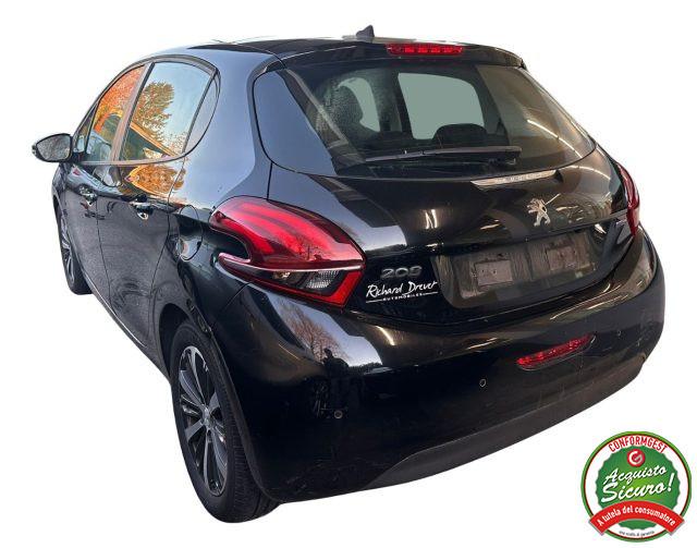 PEUGEOT 208 1° serie PureTech 82 5 porte Allure