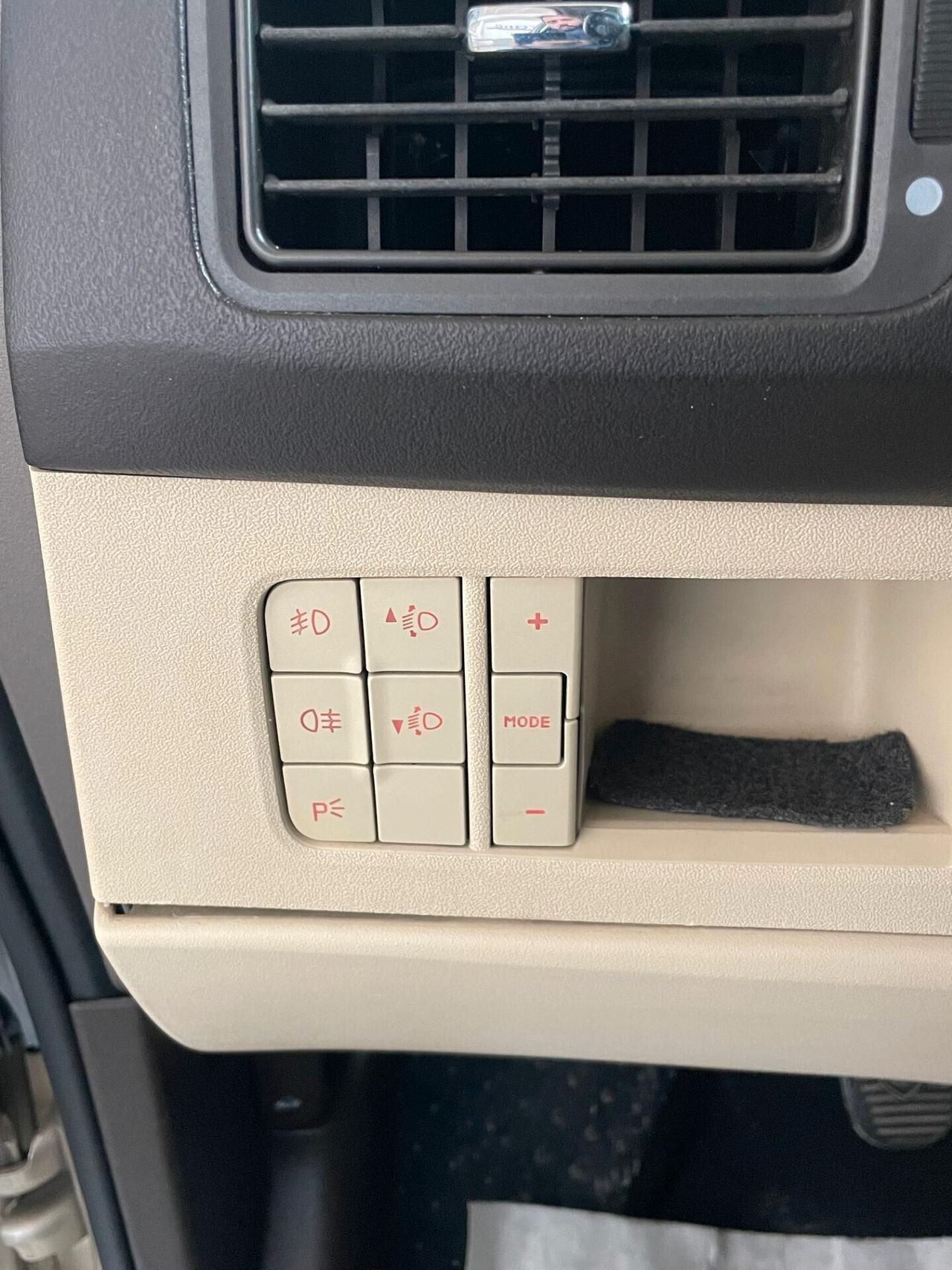 LANCIA MUSA 1.3 M-JET 90cv PLATINO