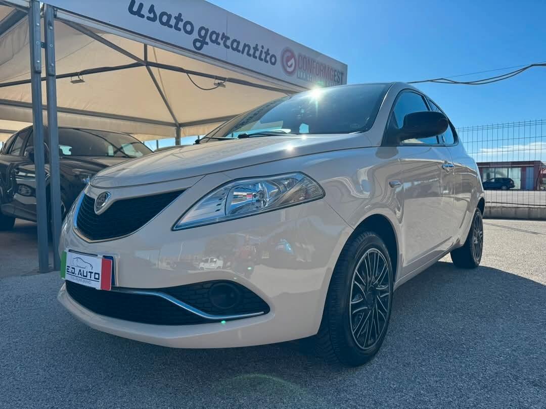 LANCIA YPSILON 1200BENZINA/GPL ECOCHIC UNICO PROPRIETARIO