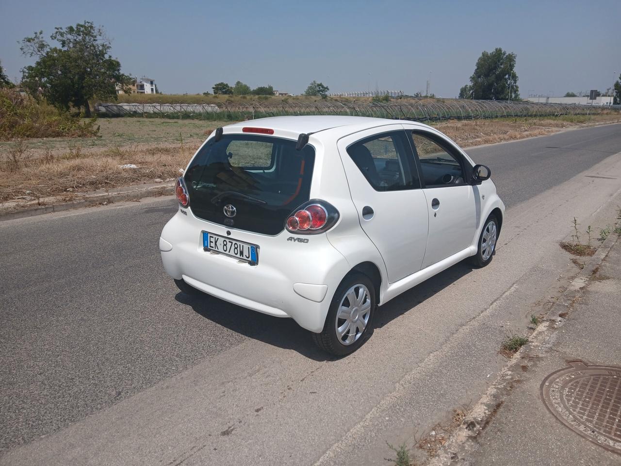 Toyota Aygo 1.0 12V VVT-i 5 porte Lounge Connect