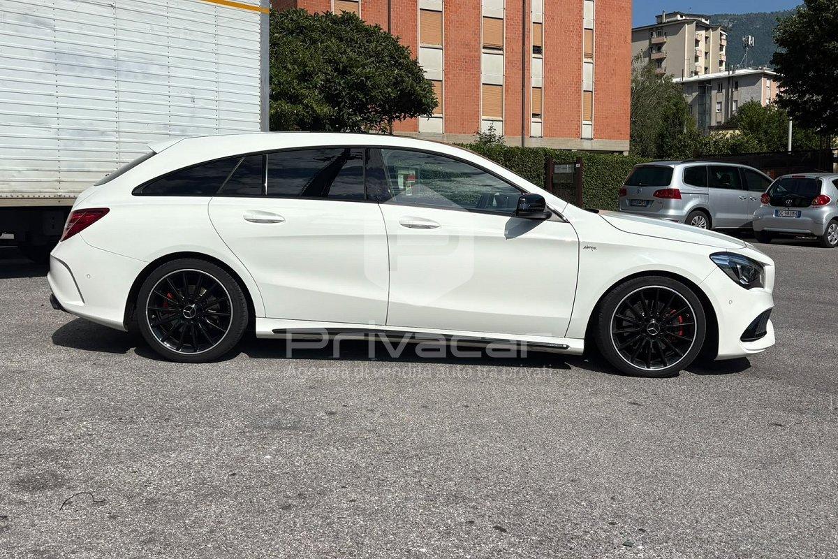 MERCEDES CLA 220 d 4Matic Automatic Premium Dark Night