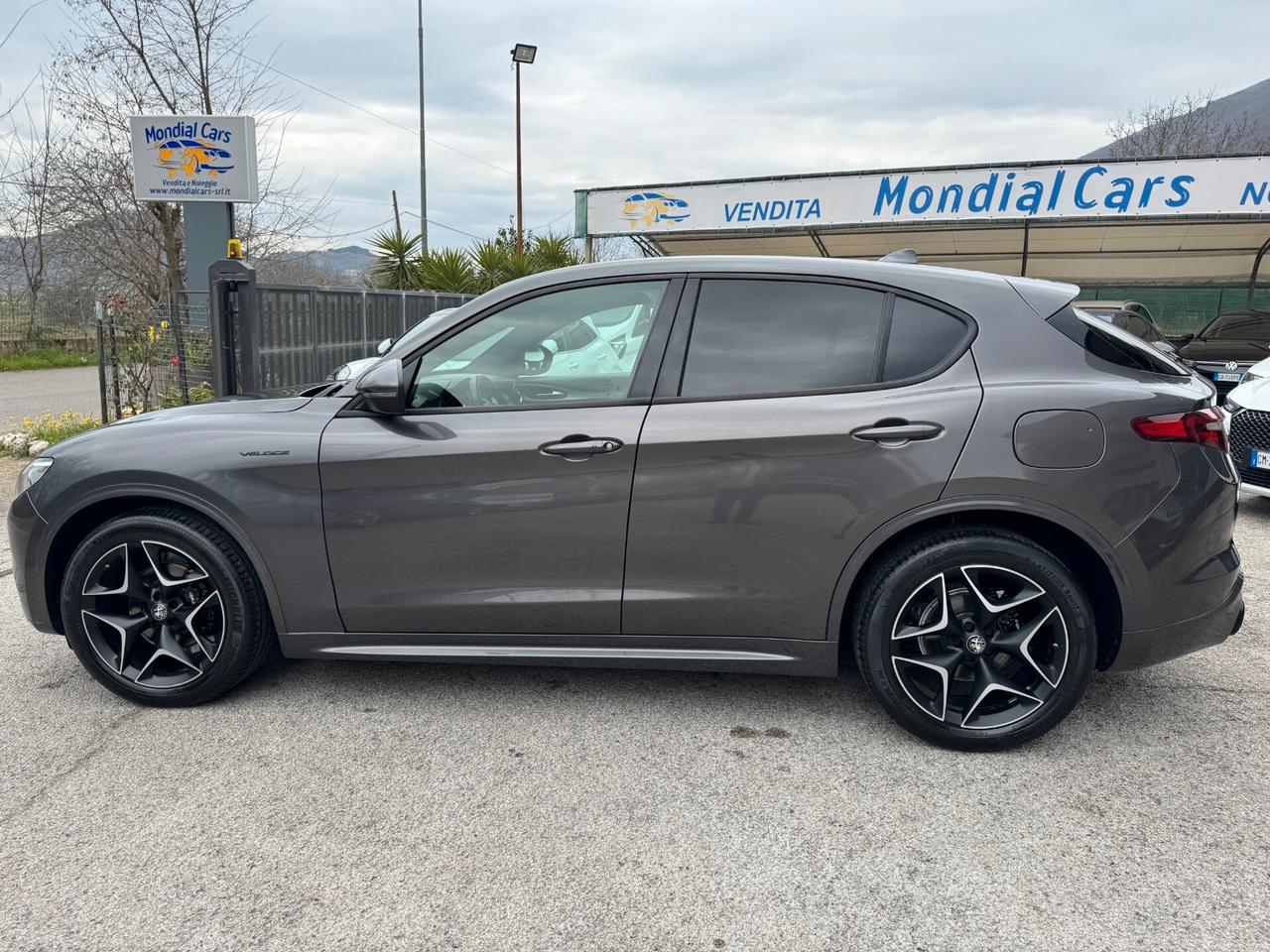 Alfa Romeo Stelvio 2.2 Turbodiesel 210 CV AT8 Q4 Veloce