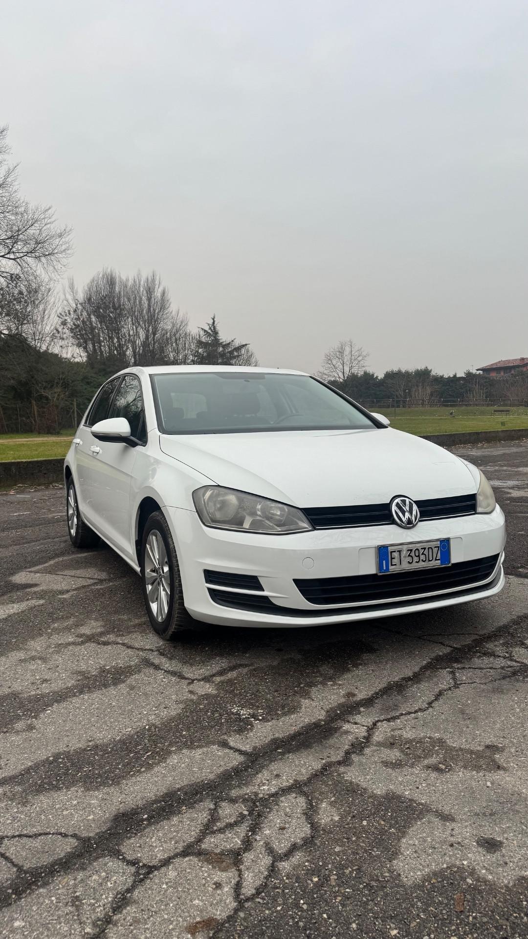 Volkswagen Golf 1.2 TSI