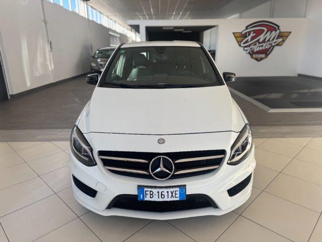 MERCEDES-BENZ B 180 d Premium