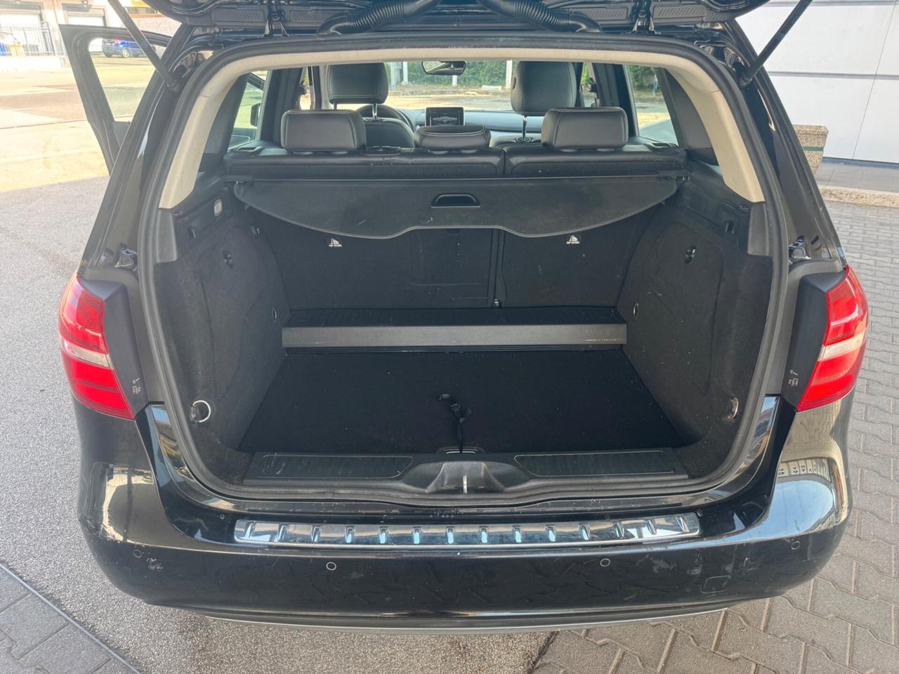 Mercedes-benz B 200 c Sport