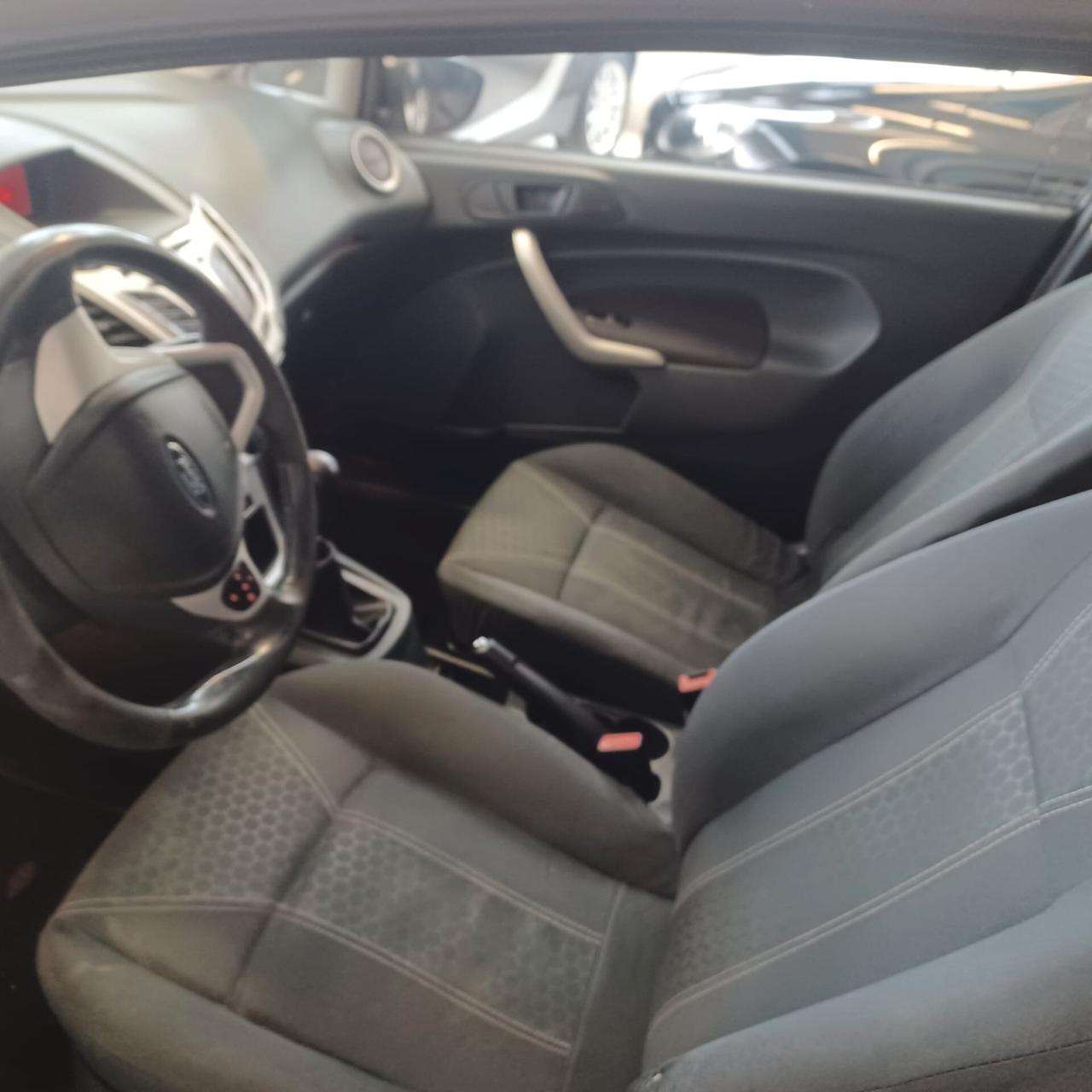 ECONOMICA BUONO STATO FIESTA 1.2 NEOPATENTATI