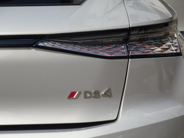DS AUTOMOBILES DS 4 BlueHDi 130 aut. Performance Line