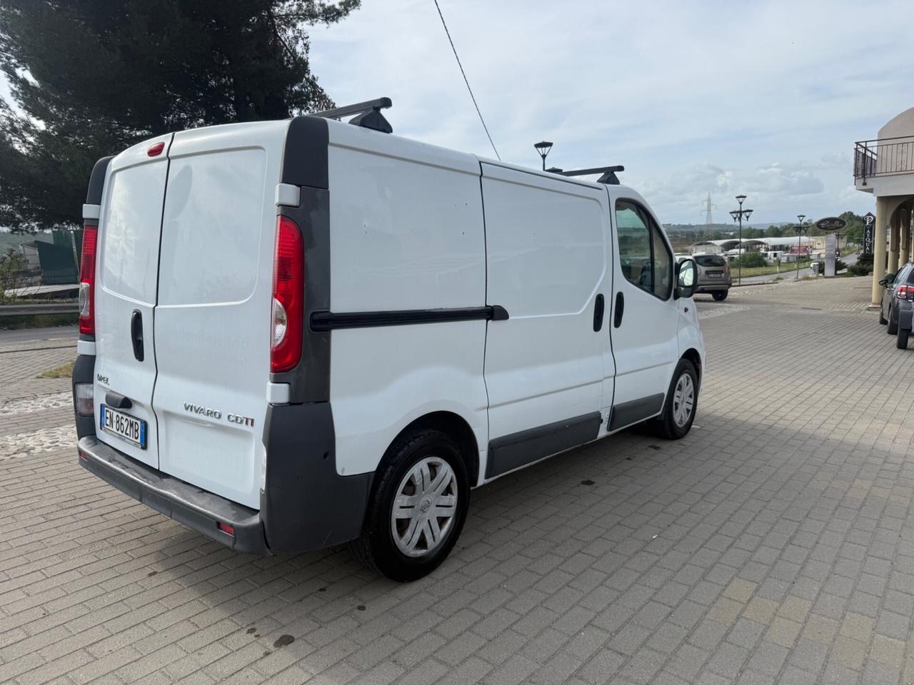 Opel vivaro