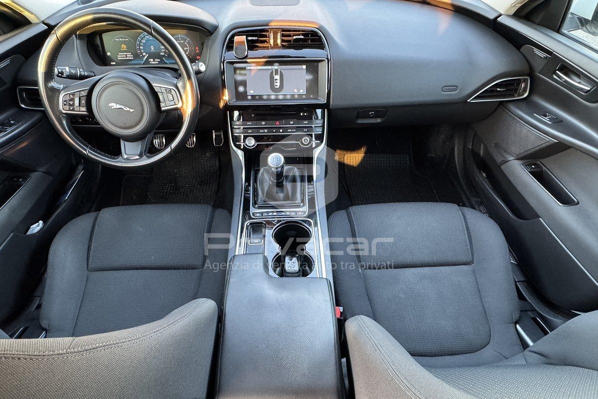 JAGUAR XE 2.0 D 163 CV Portfolio