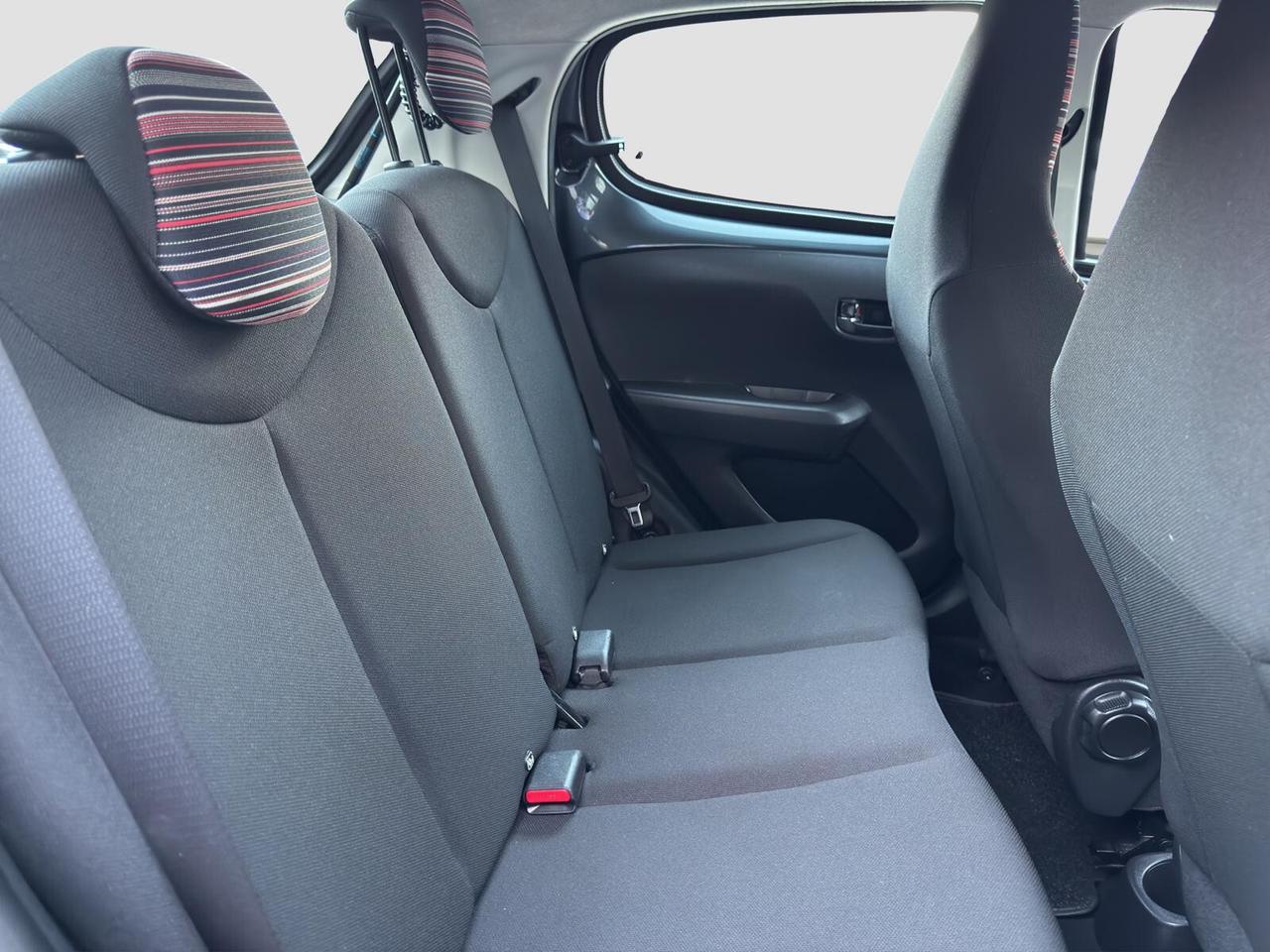 Citroen C1 5p 1.0 vti 70cv Shine 2021