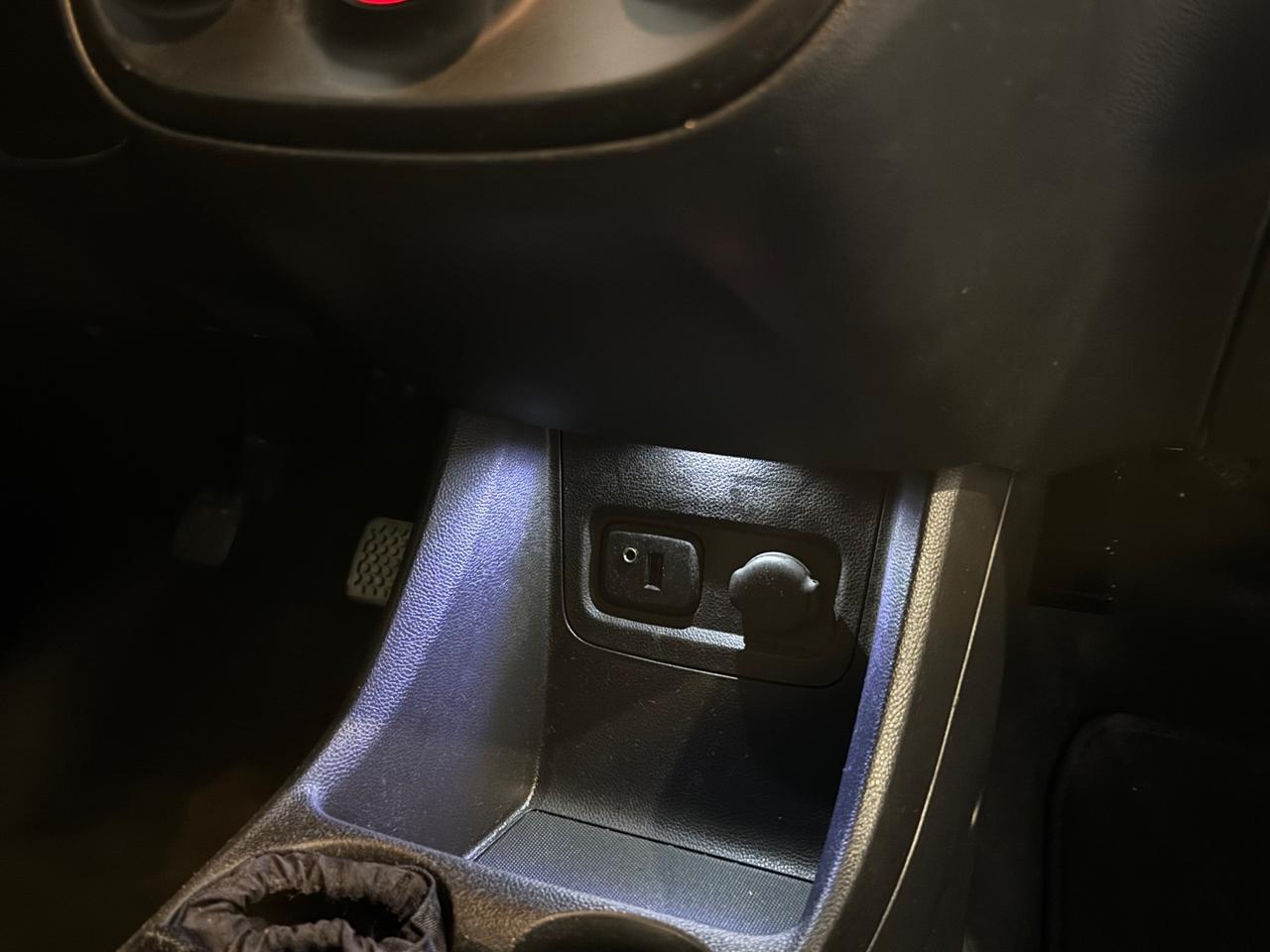 Opel Karl 1.0 GPL ANNO 2017 neopatentati