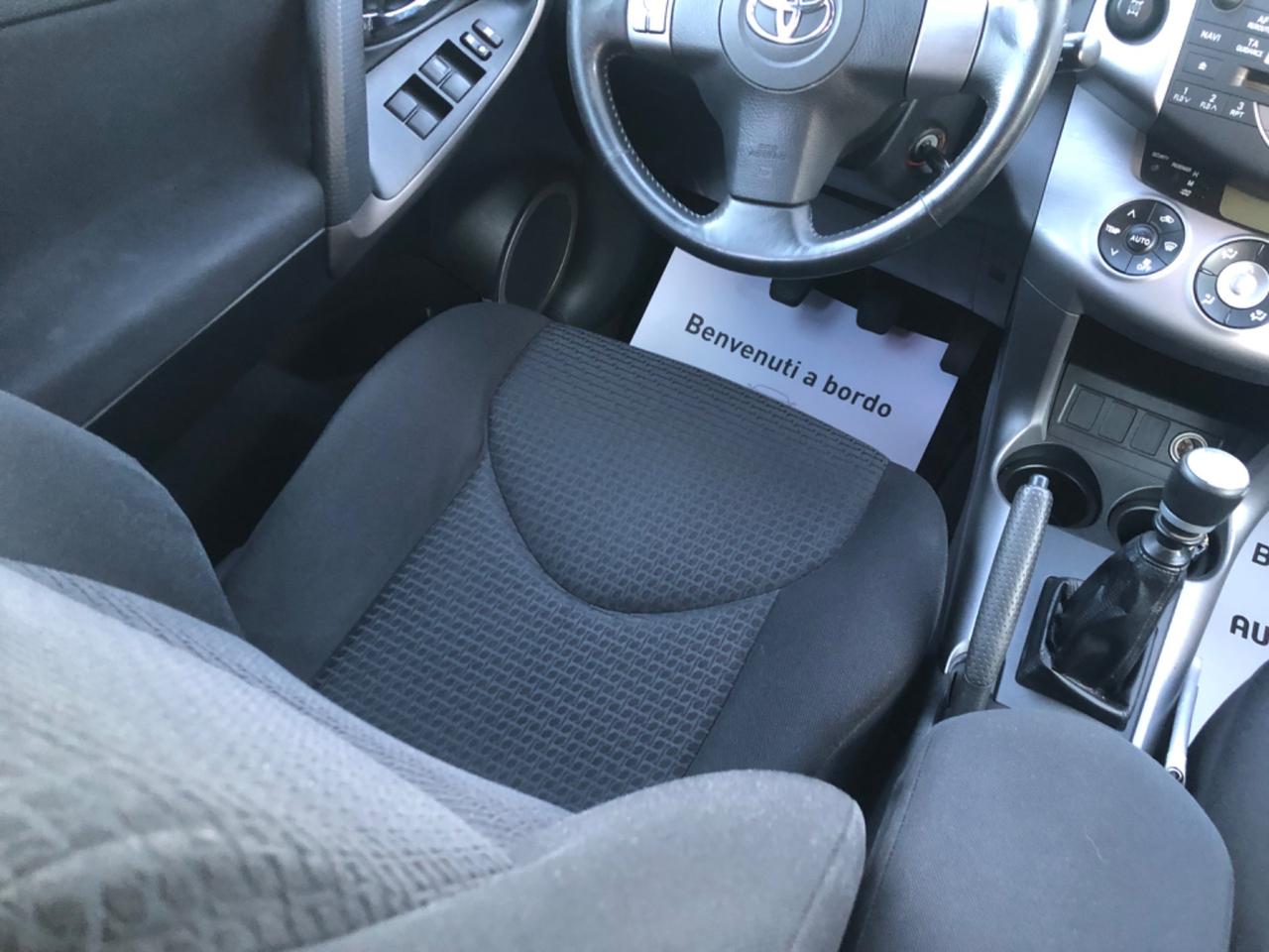 Toyota RAV 4 RAV4 2.2 D-4D 136 CV 4X4 2007