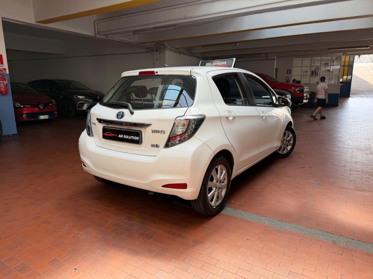 Toyota Yaris 1.5 Hybrid Neopatentati Euro 5