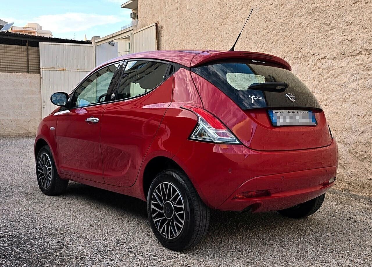 Lancia Ypsilon Gold 900Turbo 85cv 5 porte Ecochic