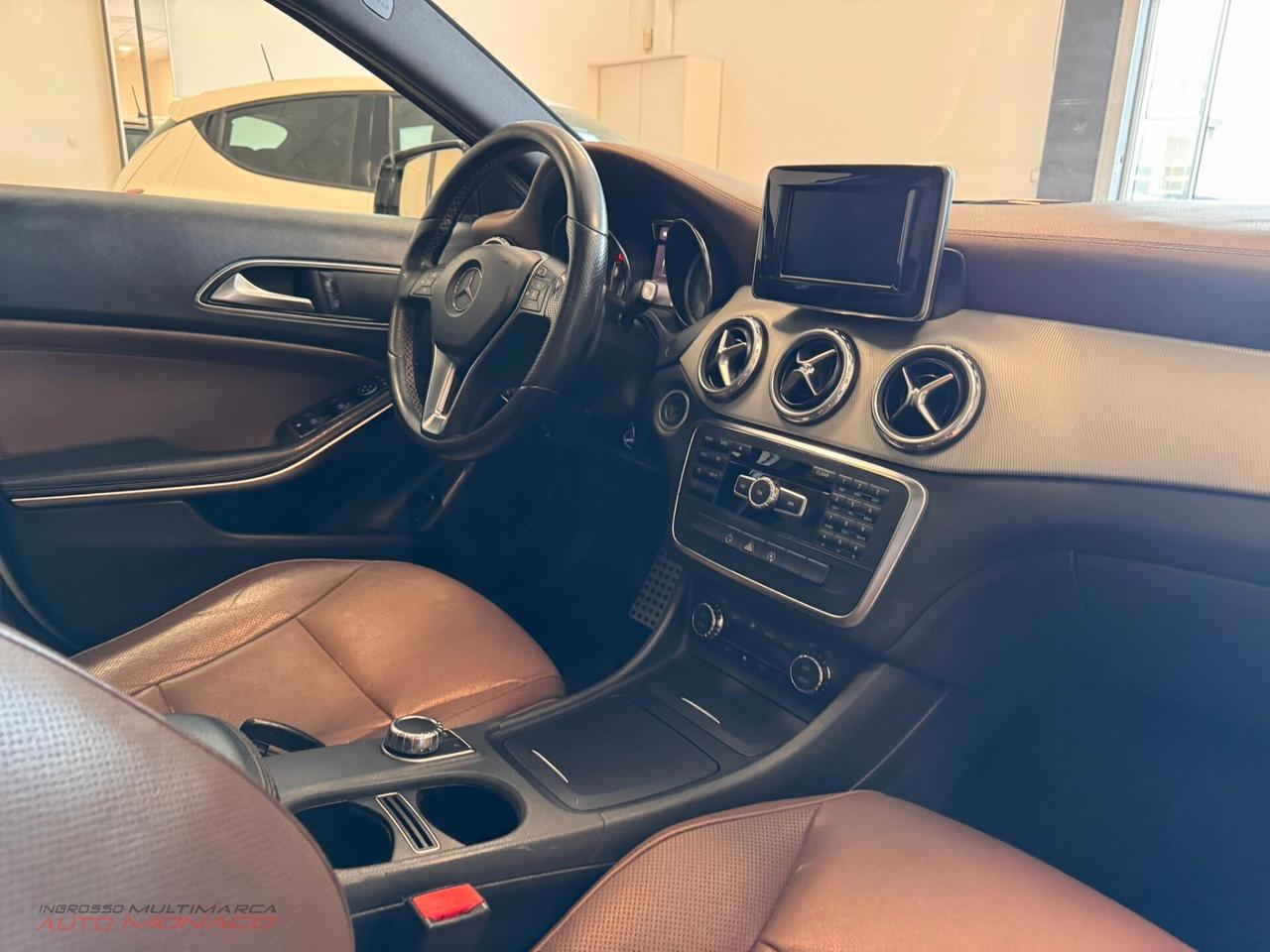 Mercedes-benz GLA 200 d Premium 2015 135cv