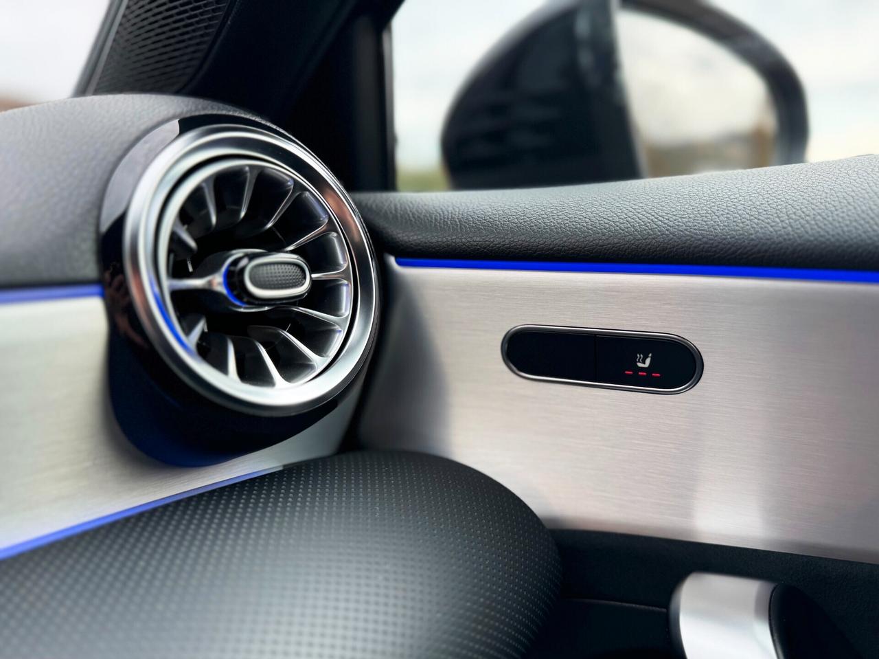 Mercedes A 180 d Premium AMG Night | PREZZO PROMO