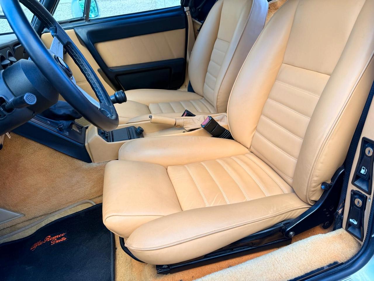 Alfa Romeo Spider 2.0i