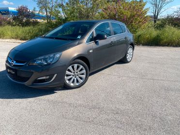 Opel Astra 1.4 Turbo 140CV 5 porte GPL Tech Cosmo