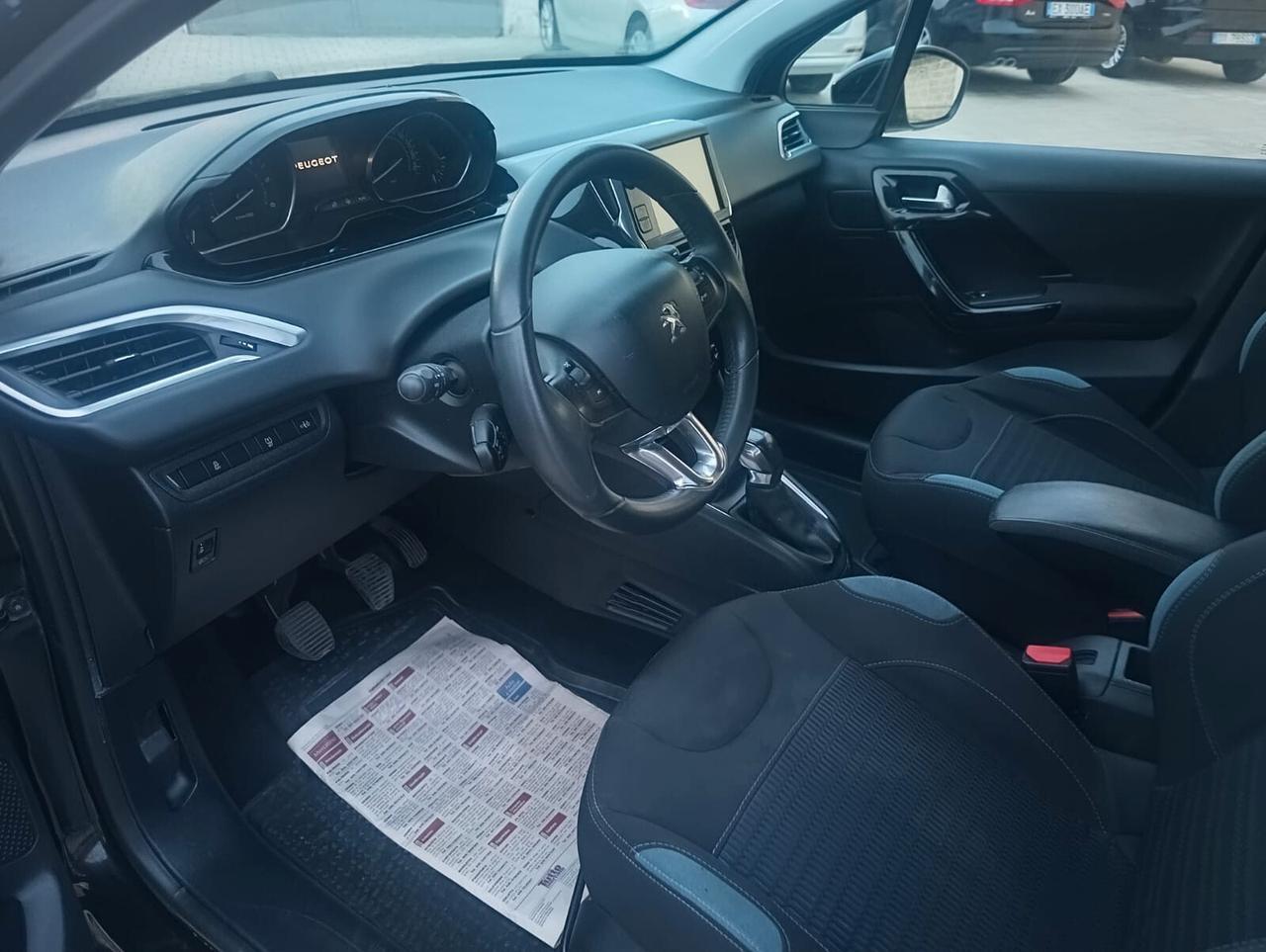 Peugeot 208 1.4 HDi Allure - anno 2015