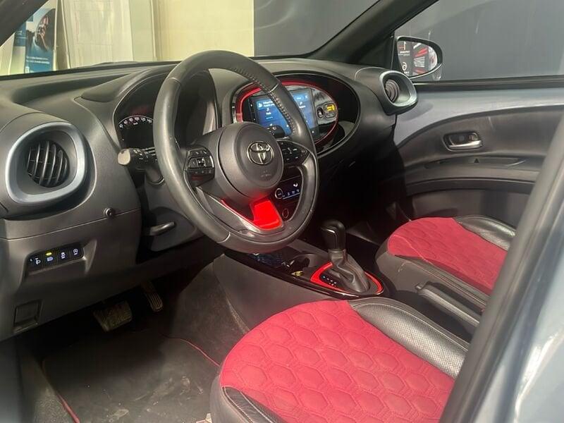 Toyota Aygo X 1.0B (72 CV) Undercover S-CVT